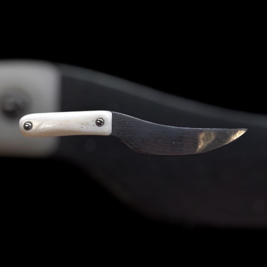 Miniaturmesser mit Knochengriff und Damastklinge, 10cm