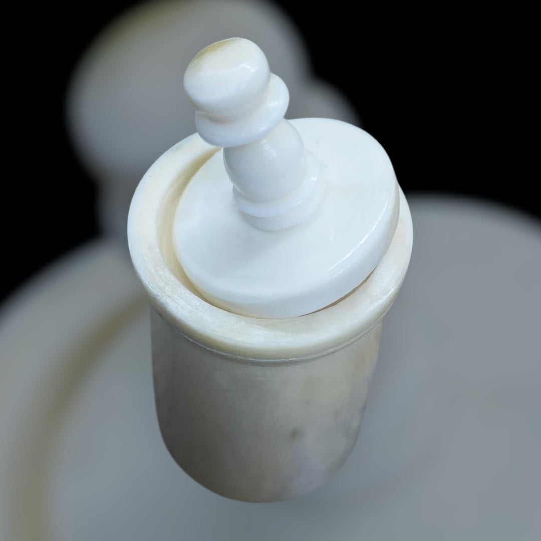 römische Pyxis (Dose) aus Knochen - Aufbewahrungsgefäß nach Fund aus Pompeji (1.Jahrhundert)