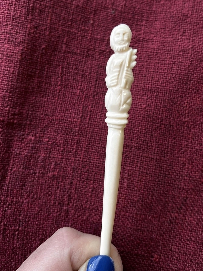 Gothic ear spoon with depiction of St. Peter - historical replica made of bone