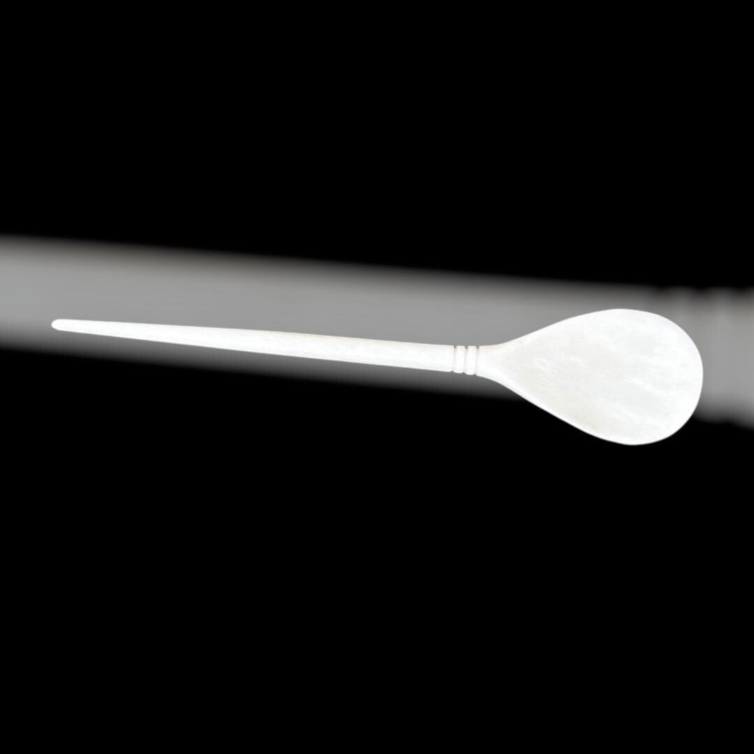 Knochenlöffel in generischer Form der Römerzeit und des Frühmittelalters, polierter Knochen, 16 x 3 cm.