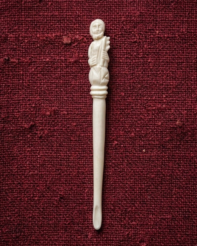 Gothic ear spoon with depiction of St. Peter - historical replica made of bone